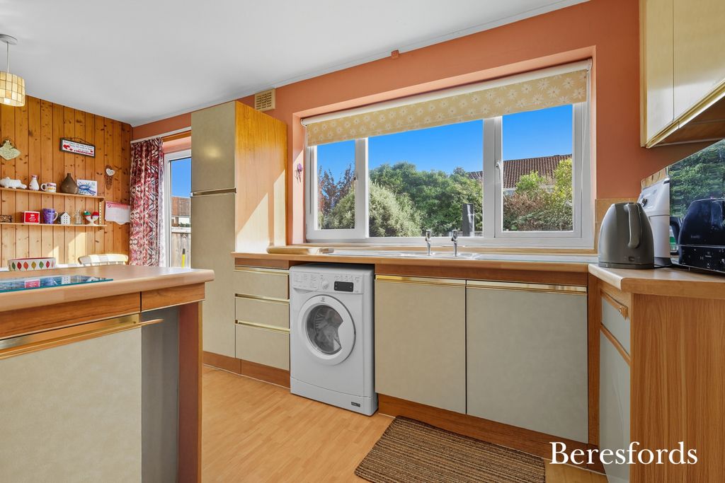 Property photo 3 of 12 Picture No. 05