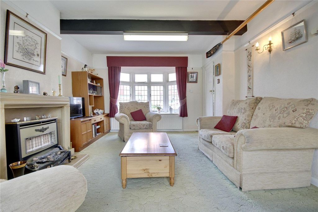 Property photo 3 of 20 6.Jpg