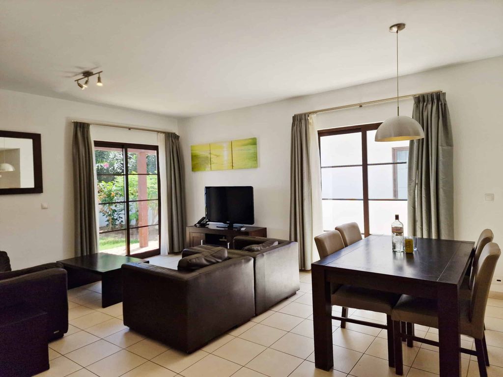 Property photo 3 of 20 Living Room