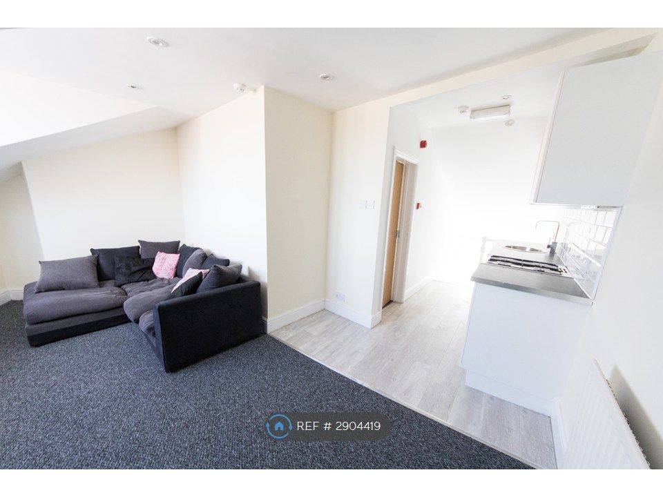 Property photo 2 of 7 Open Plan With Small Kitchen