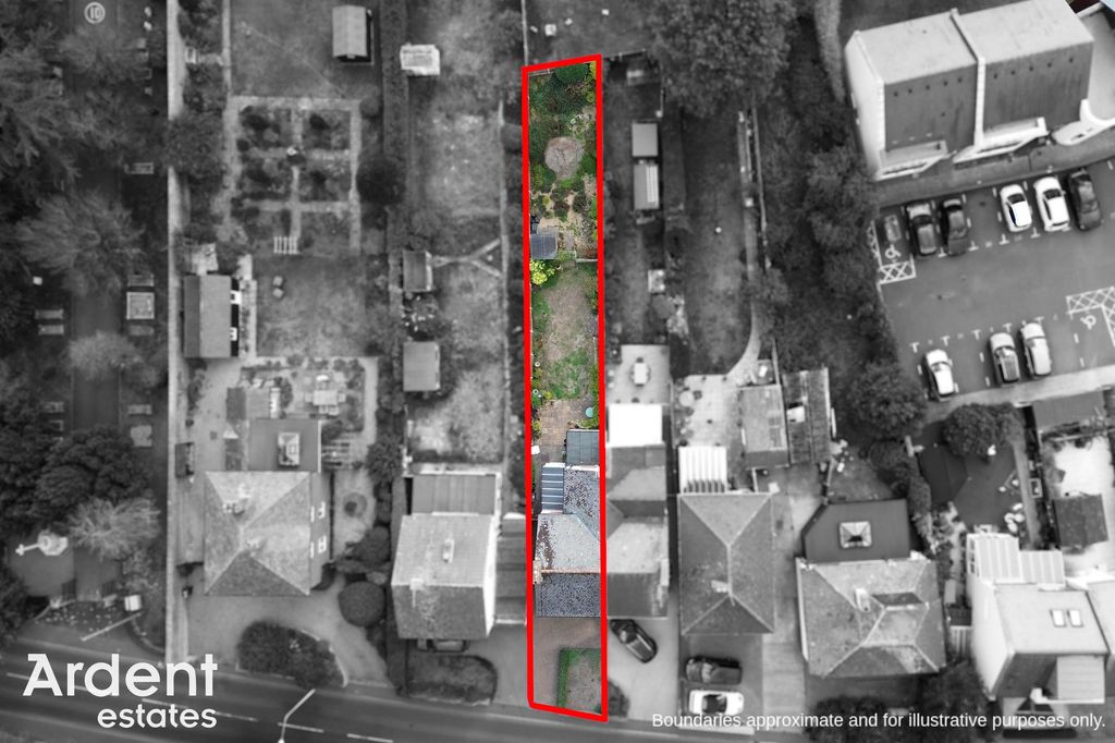 Property photo 3 of 26