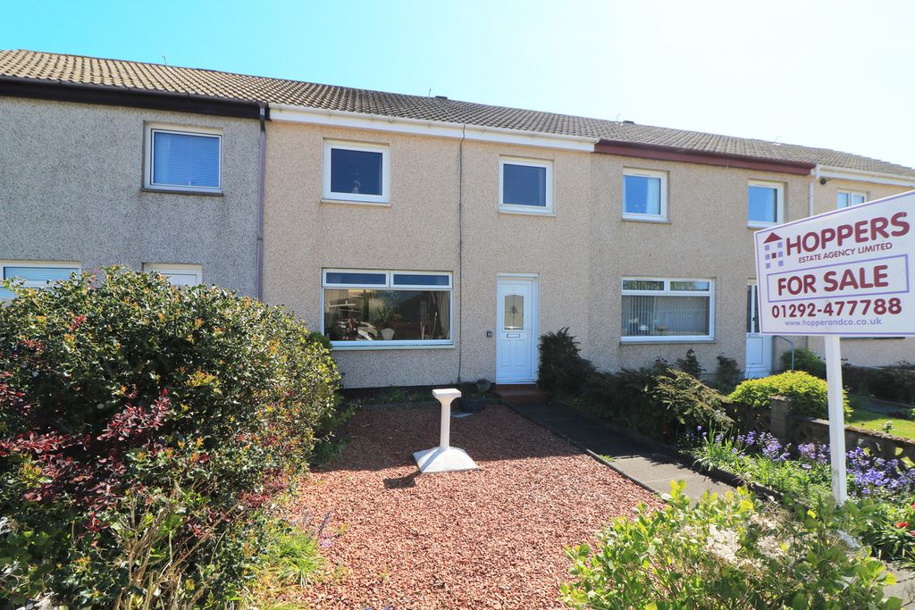 Property photo 1 of 17