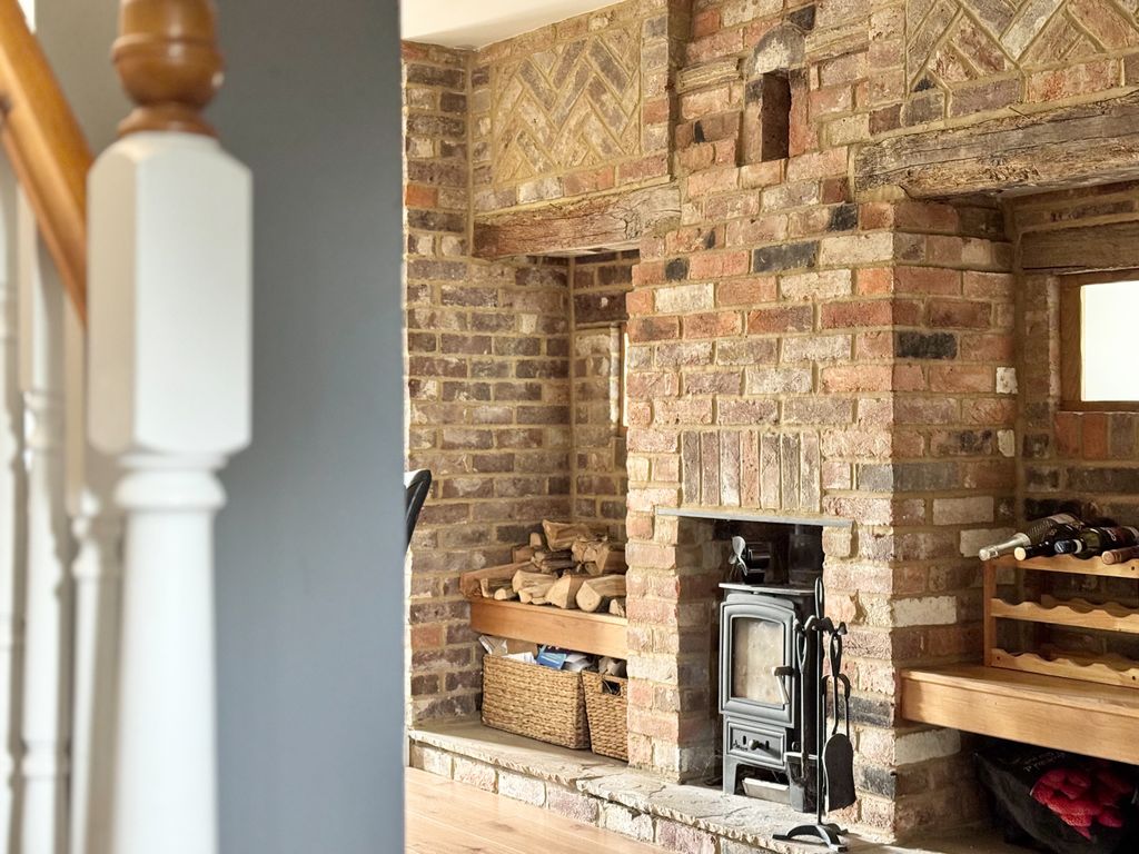 Property photo 3 of 18 Akeman Residential