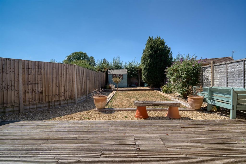 Property photo 3 of 8