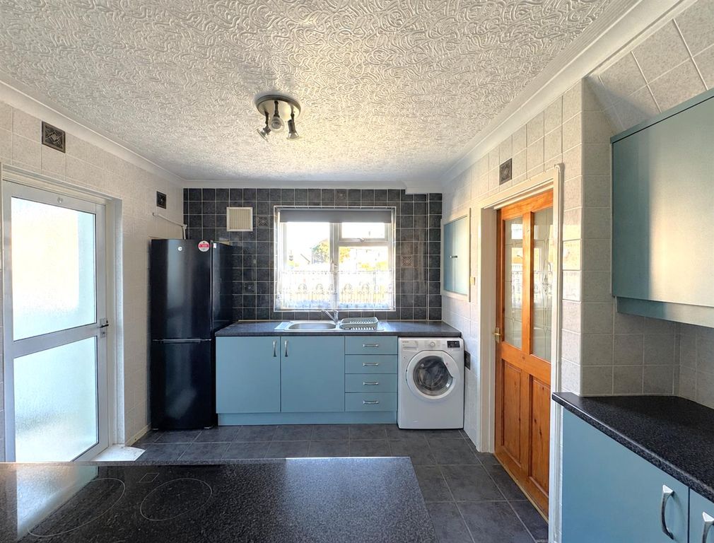 Property photo 2 of 19 2.Png