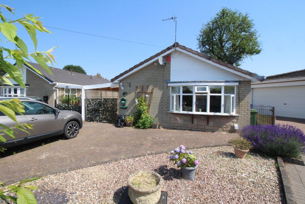 Property photo 1 of 24
