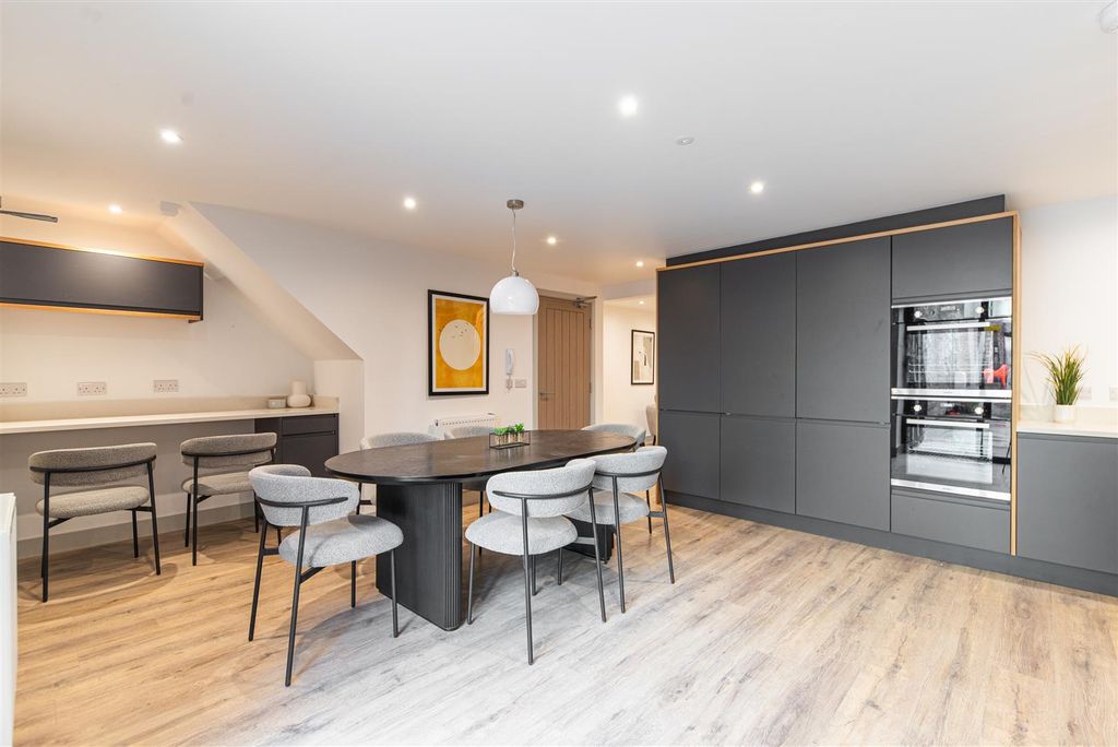 Property photo 2 of 32 Obp_8605.Jpg