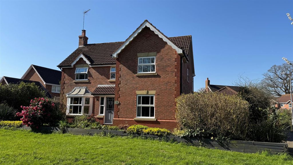 Property photo 1 of 30 Front (1).Jpg