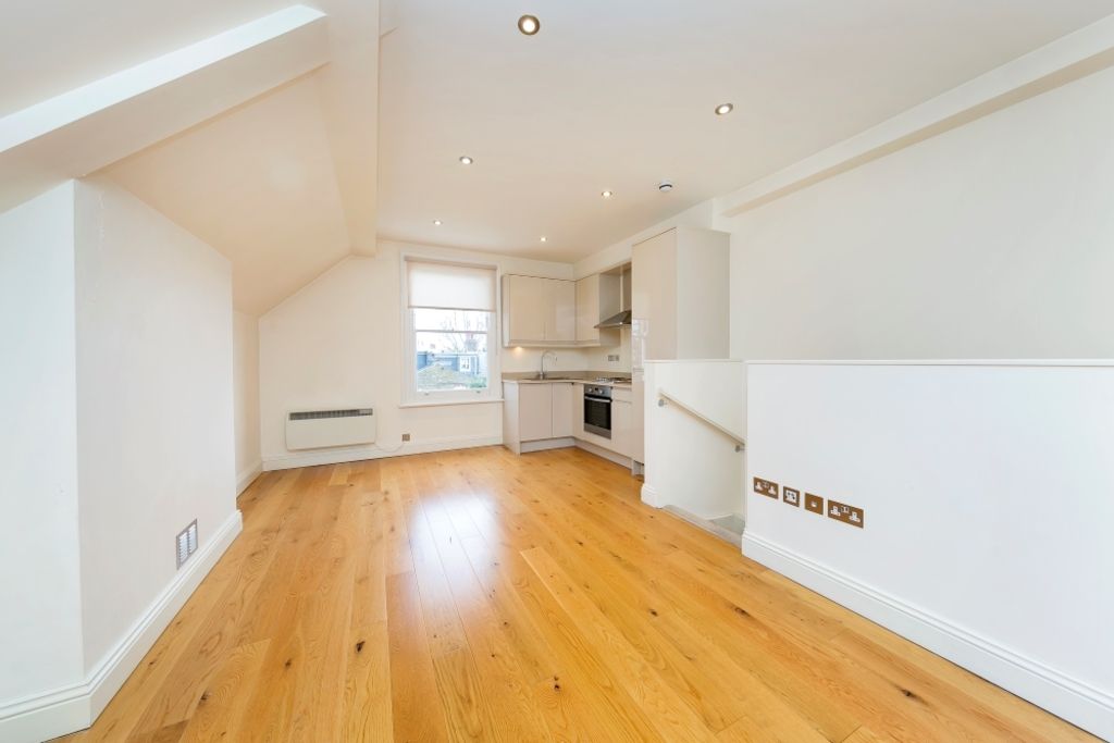 Property photo 3 of 7