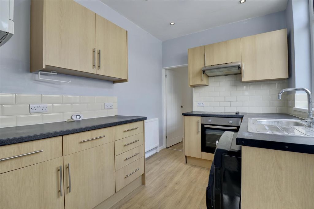 Property photo 3 of 15 19E2B9Ae-E4B6-420B-Ae55-93C8721Afe42_1_201_A.Jpeg