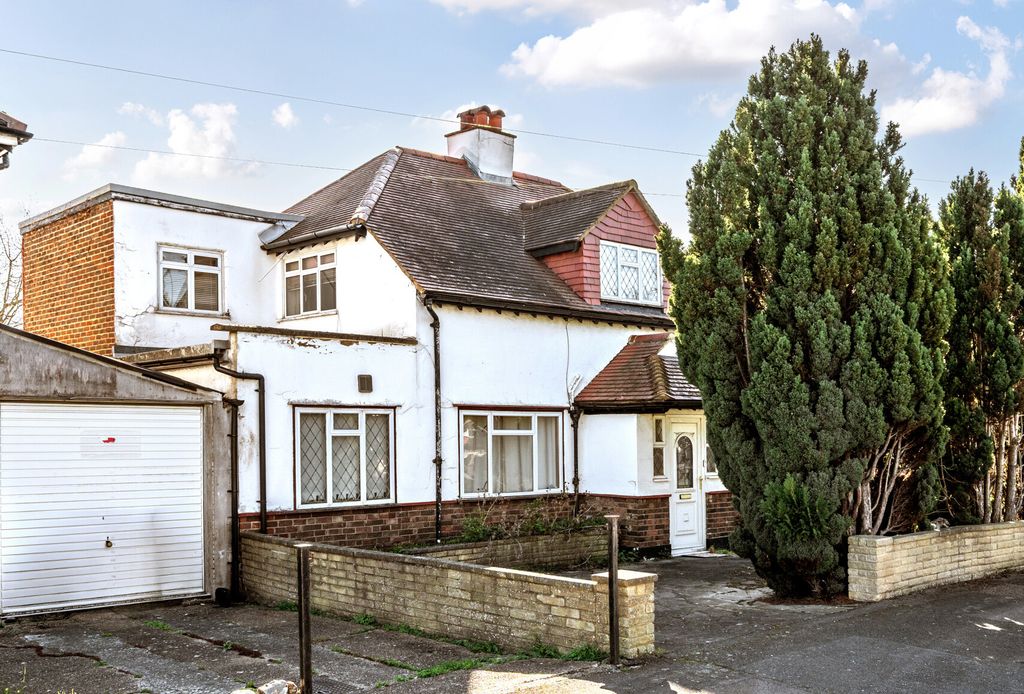 Property photo 1 of 10 1439722-2-69d4c43...