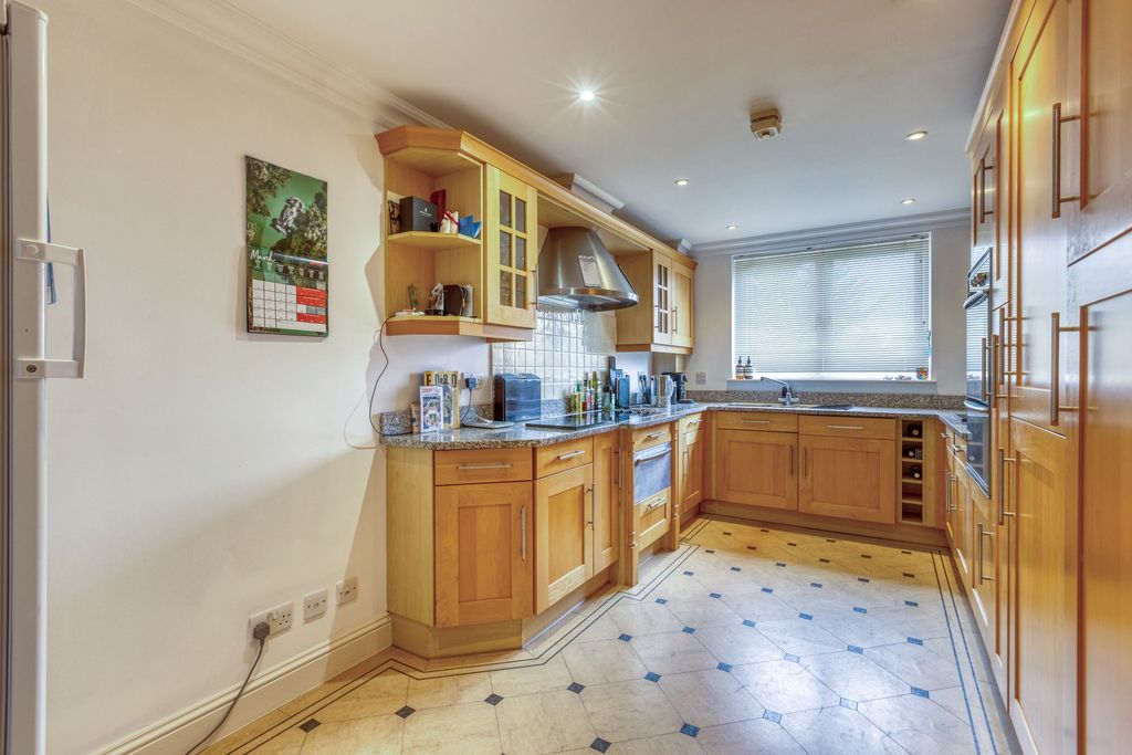 Additional image 15 of 3 bed flat for saleApartment 4 La Rocquaise, St Brelade JE3