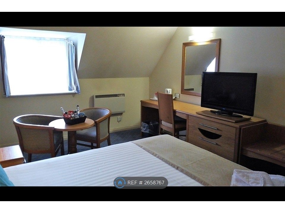 Property photo 3 of 7 Typical Room