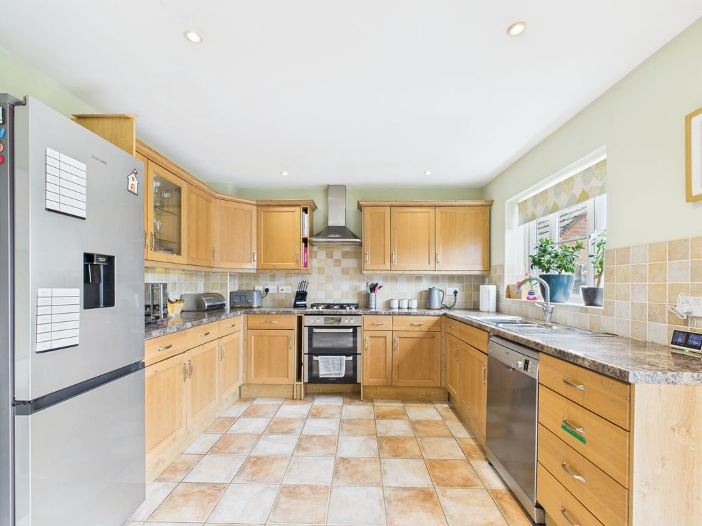 Property photo 2 of 12 Picture No. 09