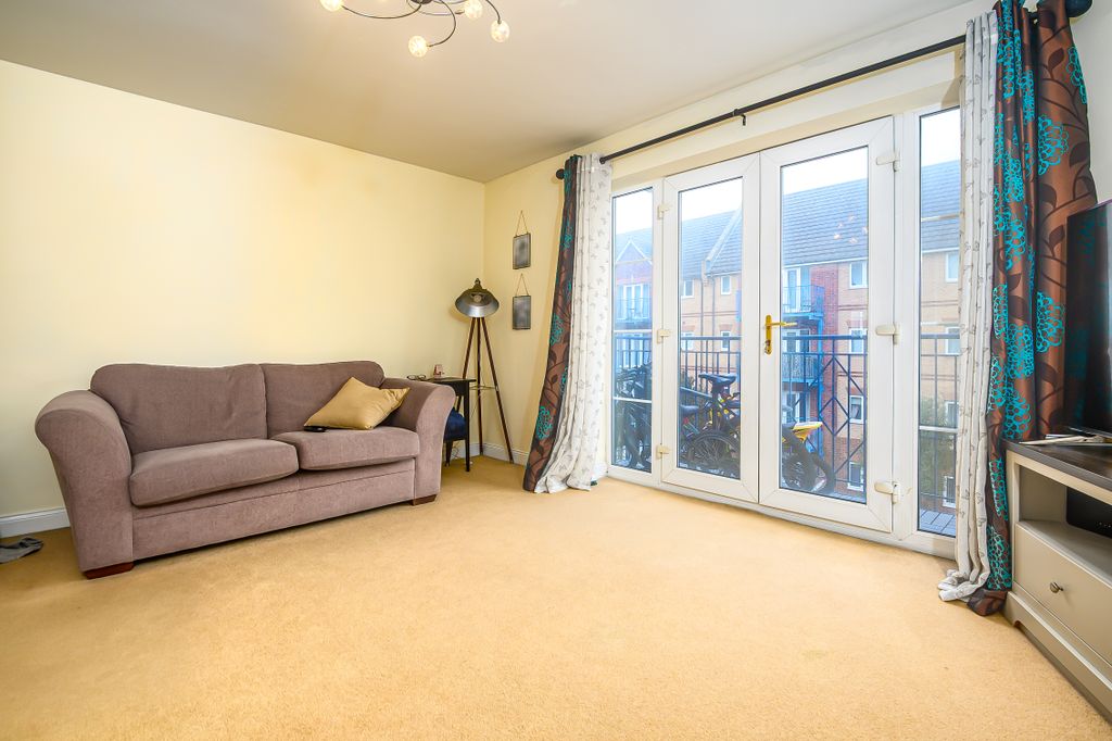 Property photo 2 of 19