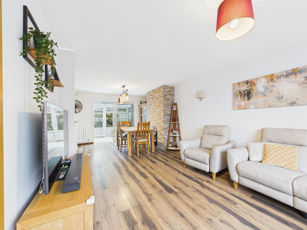 Property photo 2 of 14 Lounge Dining Room