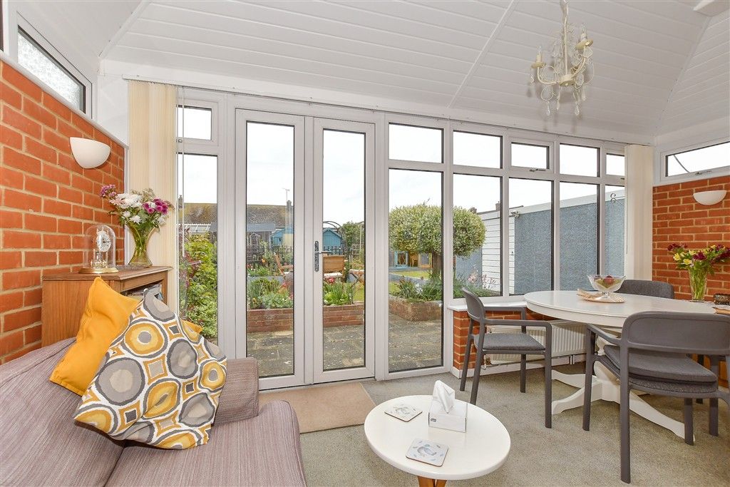 Property photo 2 of 13 Garden Room