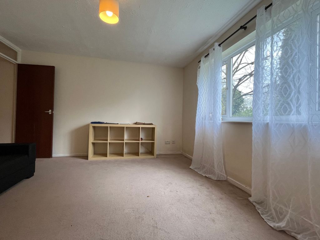 Property photo 2 of 11 2.Jpeg