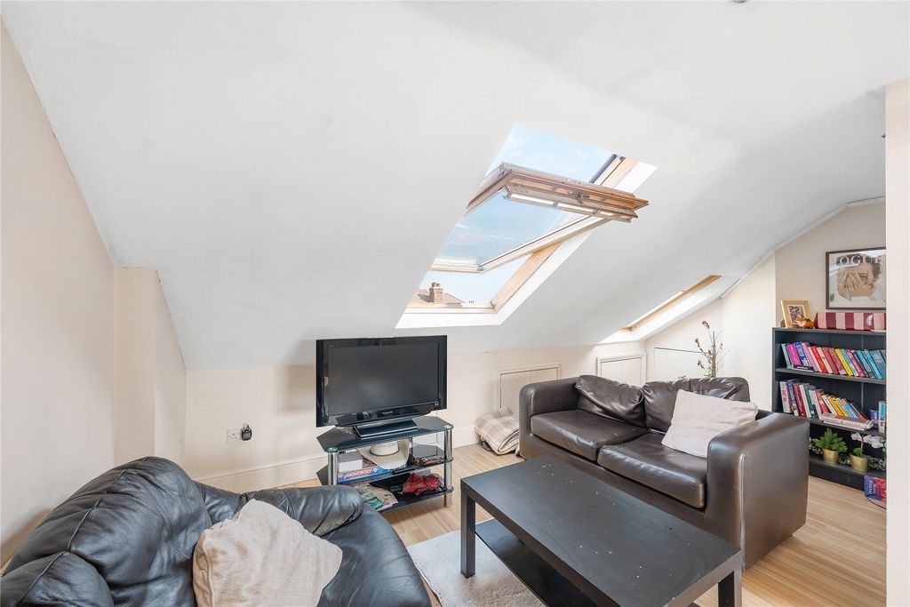 Property photo 3 of 13 Picture No. 05