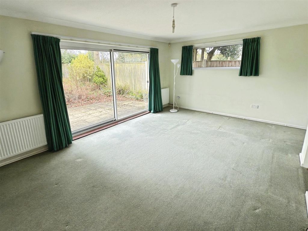 Property photo 3 of 23 Corton Long Ln  (16).Jpg