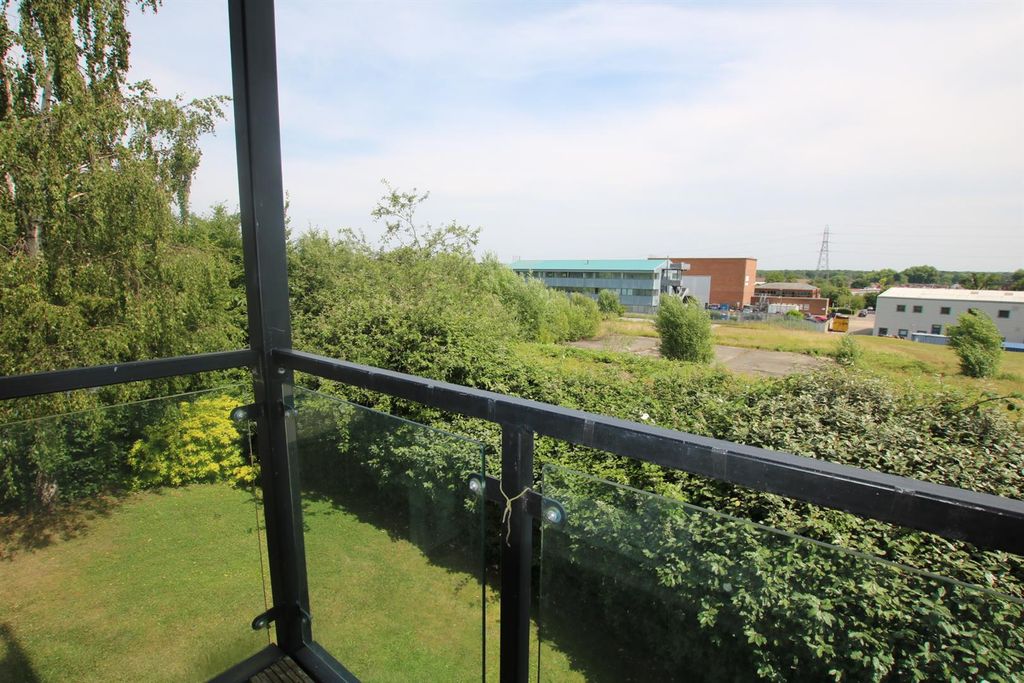 Property photo 2 of 11 6-Cedar-House-June-Balcony.Jpg