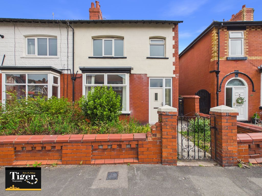 Property photo 1 of 7 Cam03440G0-Pr0664-Still002