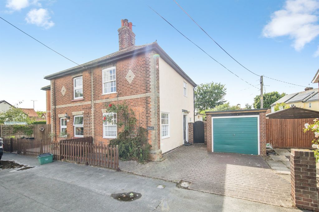 Property photo 1 of 18