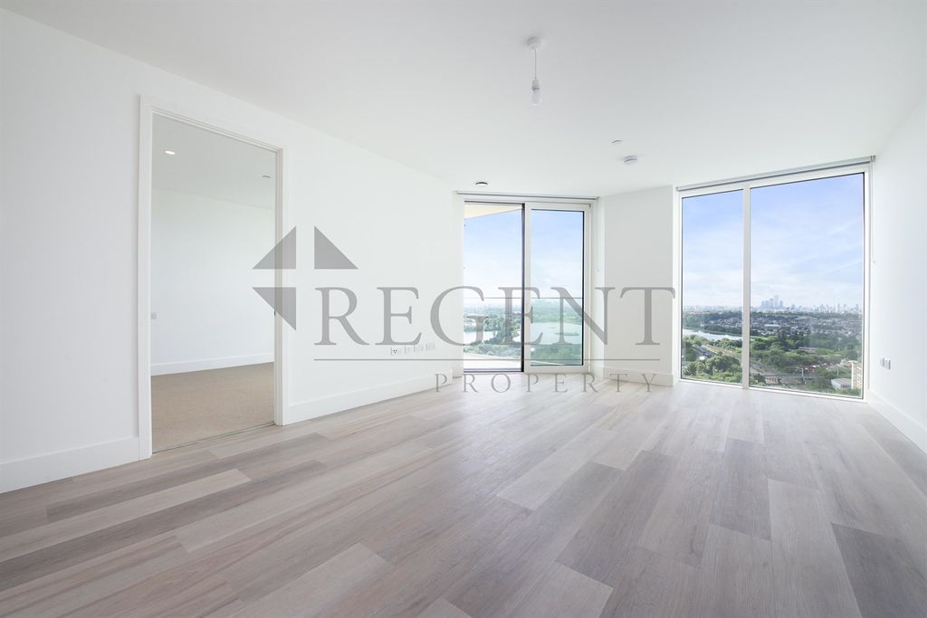 Property photo 1 of 9 Open Plan