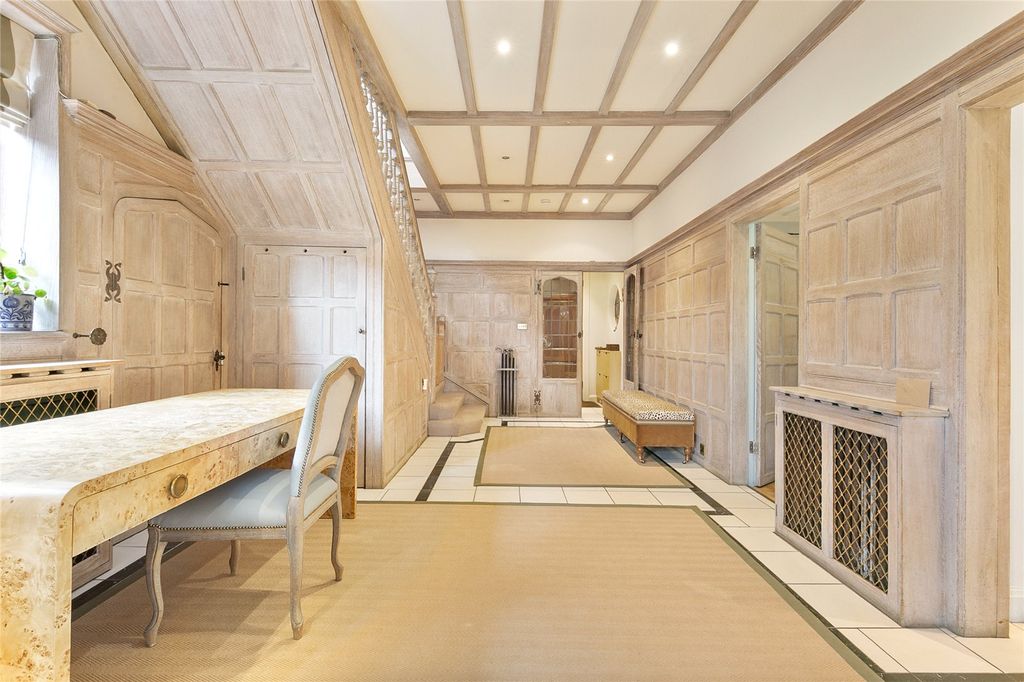 Property photo 3 of 16 Picture No. 25