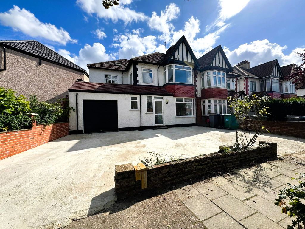 Property photo 1 of 17