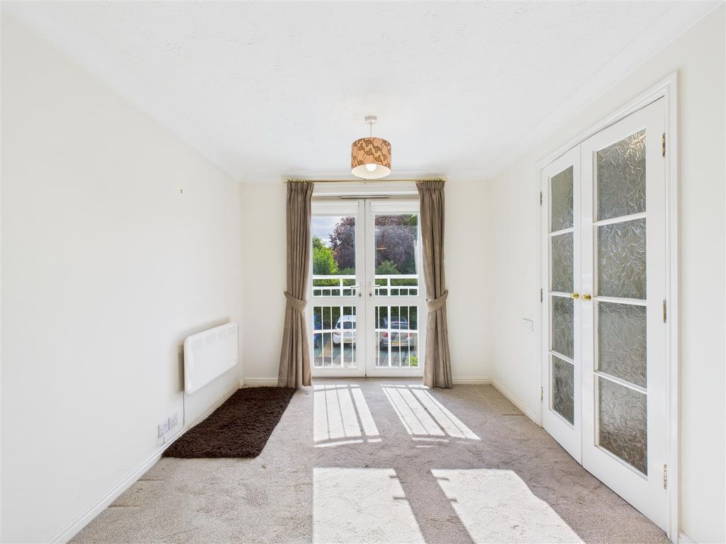Property photo 3 of 13 Cam05193G0-Pr0039-Still003.Jpg
