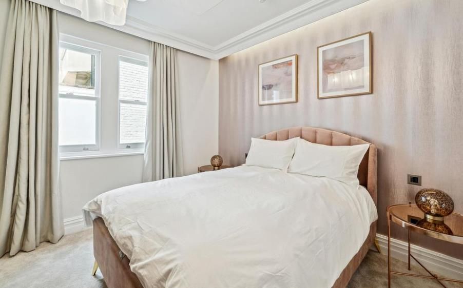 Property photo 2 of 9 1 Bendal Mews 2 15.08.Png