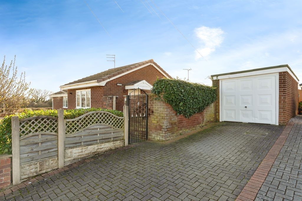Property photo 3 of 18