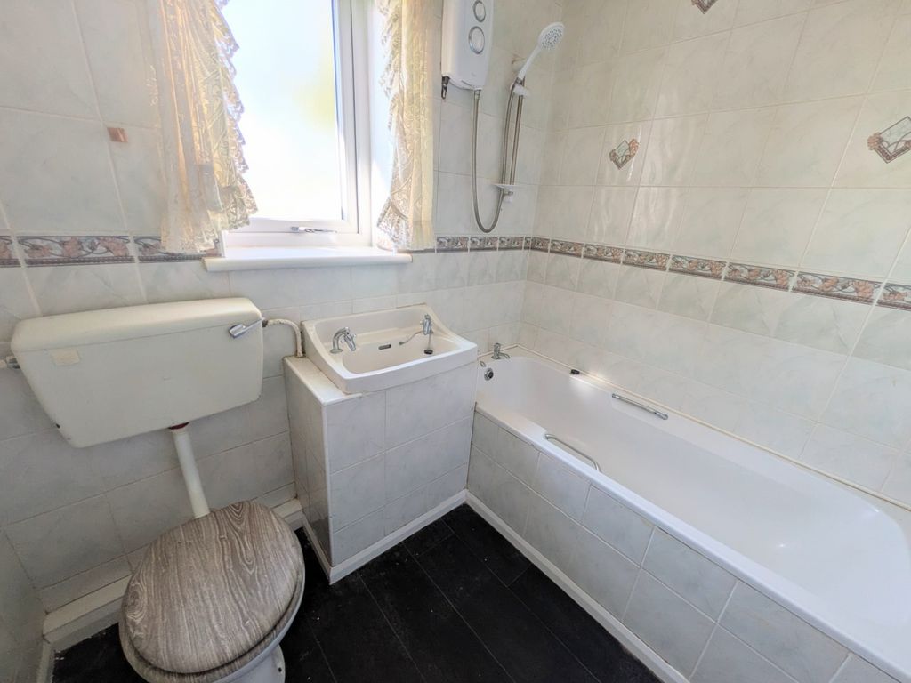 Property photo 3 of 9 3783F7Ef-B776-4239-889A-Ff2Dad5Ecf41