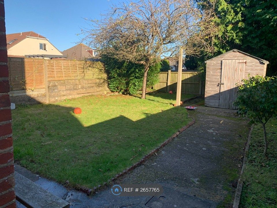 Property photo 3 of 10