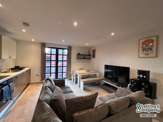 Property photo 2 of 13