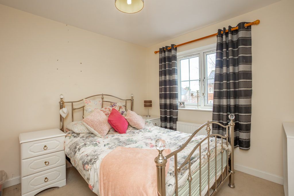 Property photo 3 of 26