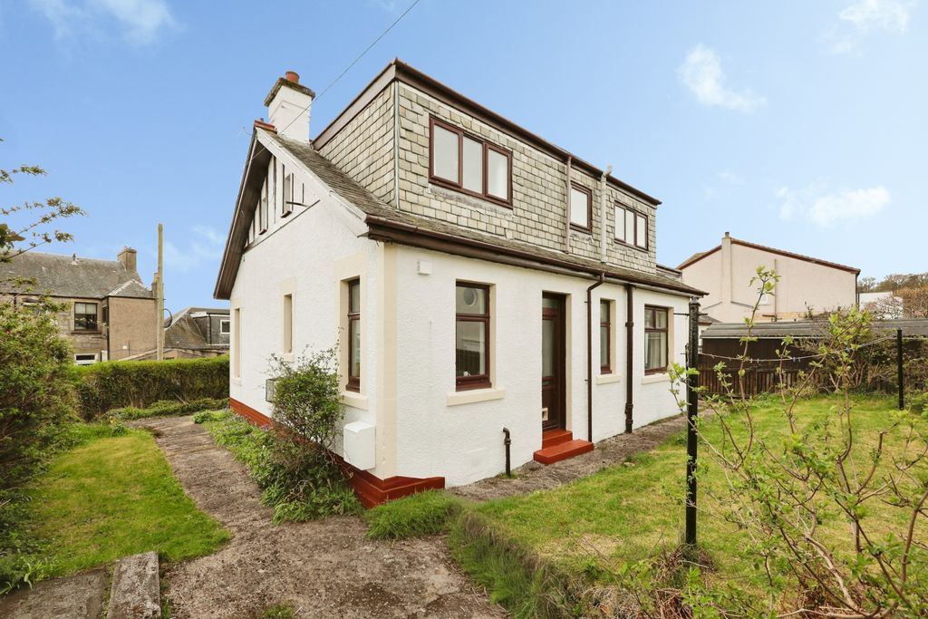 Property photo 3 of 20 Rear Garden