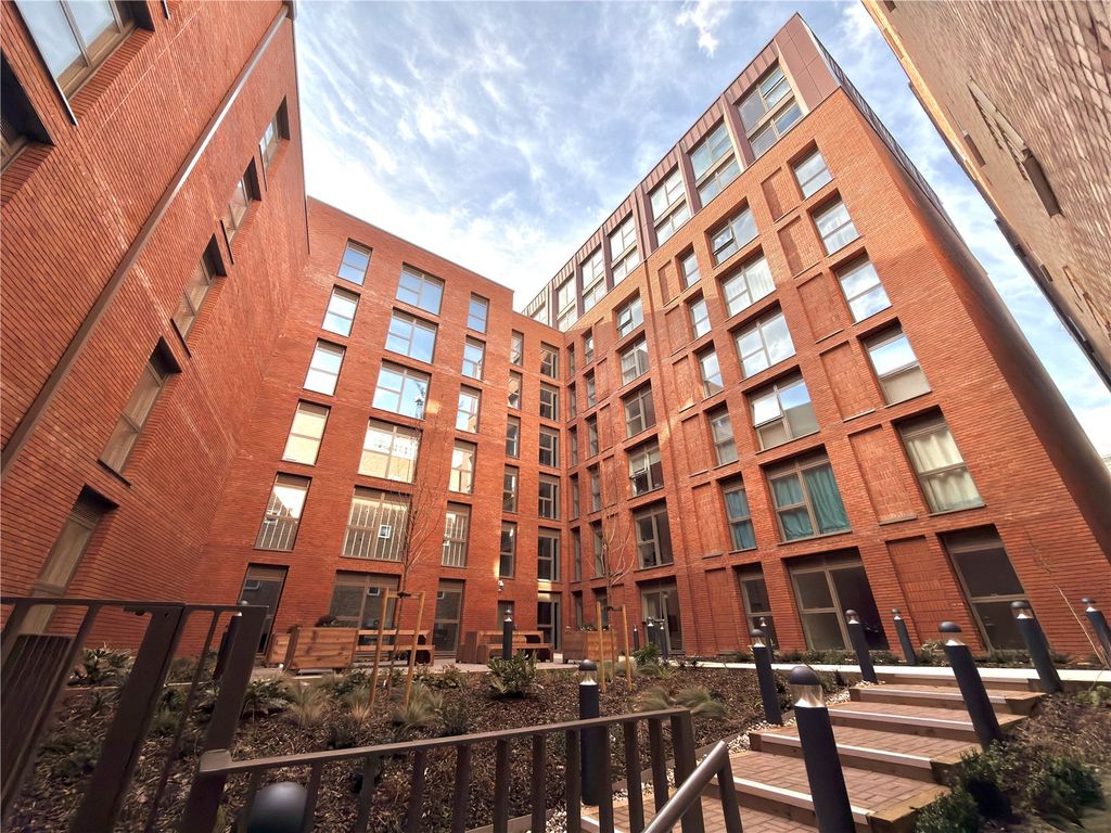 Property photo 1 of 13 Picture No. 11