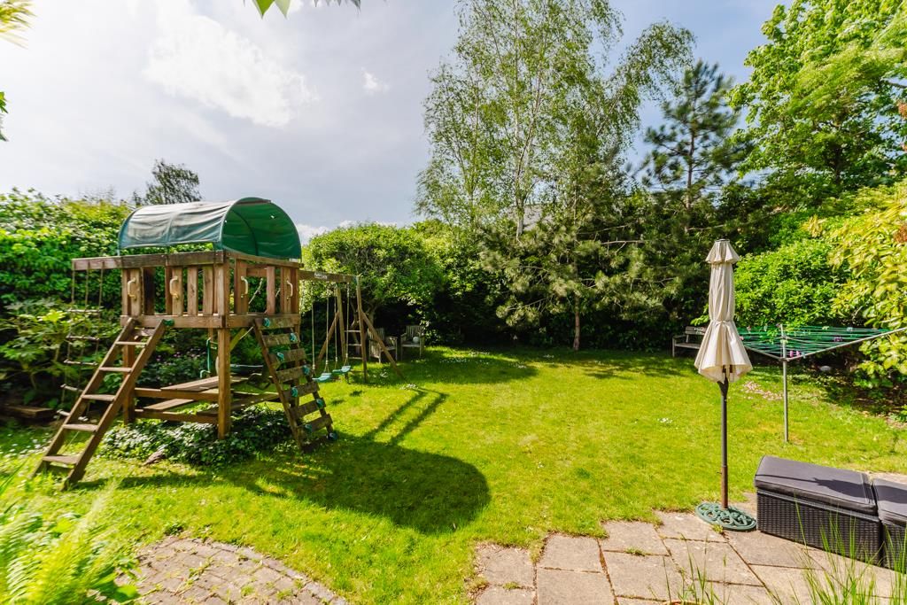 Property photo 2 of 40 35 High Street, Rushton-8.Jpg