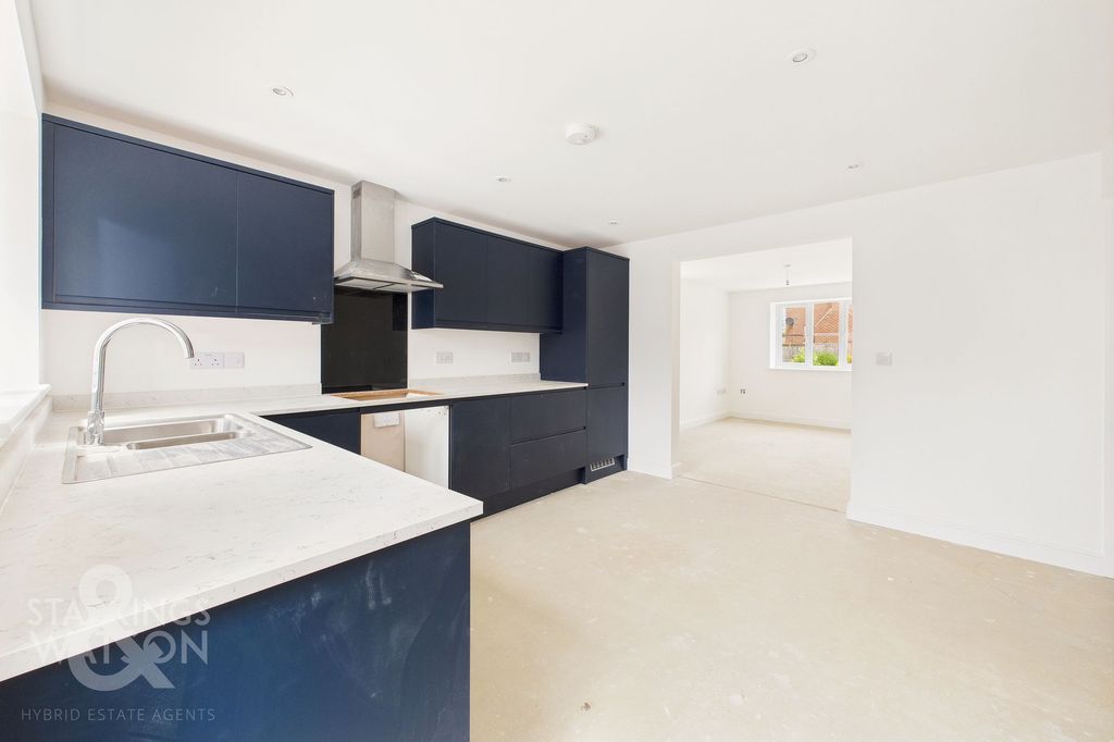 Property photo 1 of 25