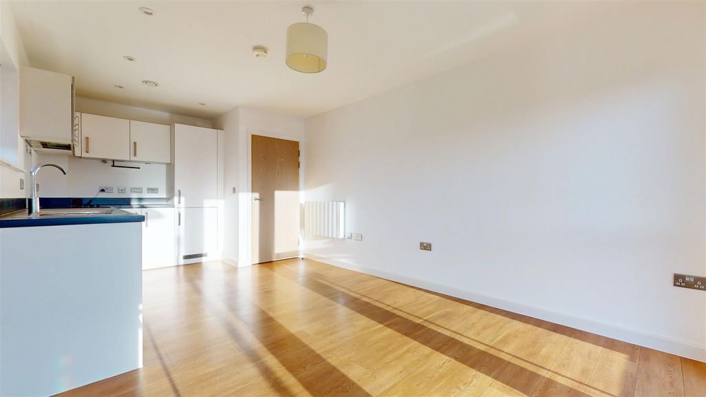 Property photo 2 of 10 02042026_131923.Jpg