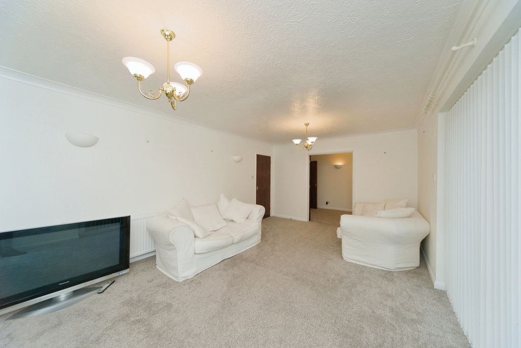 Property photo 2 of 15 Photography