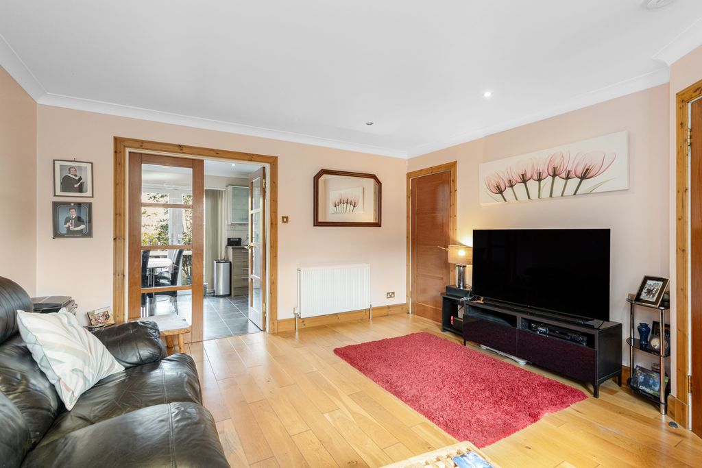 Property photo 3 of 19 Property Image 3