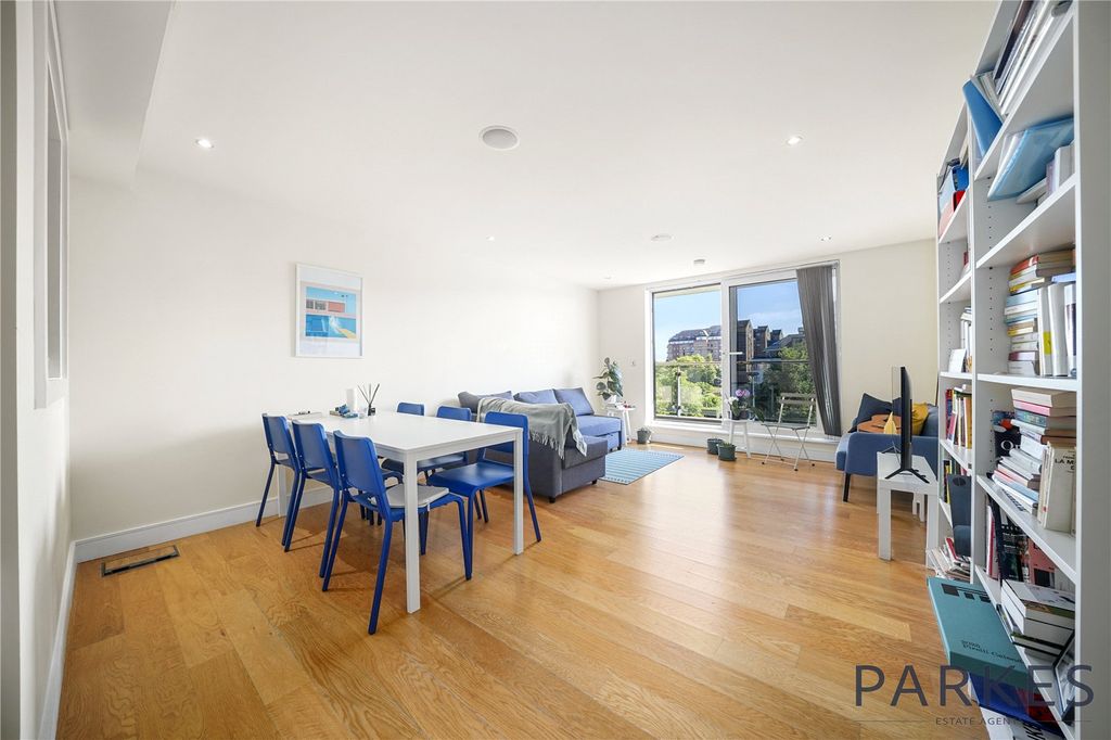 Property photo 1 of 20 Picture No. 48