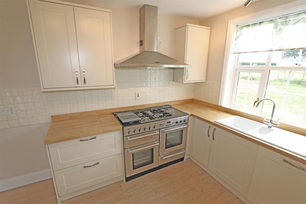 Property photo 3 of 22 Img_6367.Jpg