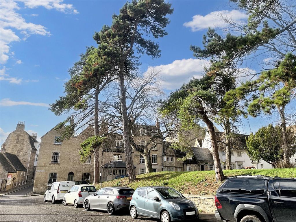 Property photo 3 of 12 Img_1273.Jpg