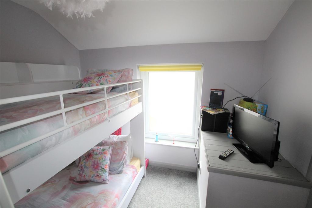 Property photo 3 of 10 3.Jpg