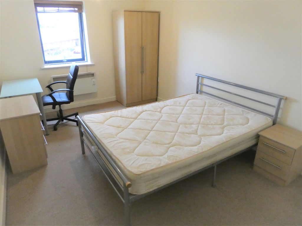 Property photo 3 of 7