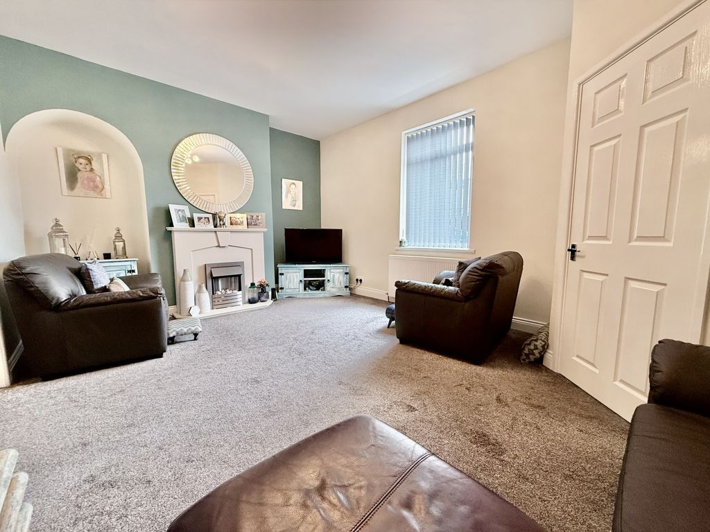 Property photo 2 of 10 Img_9604
